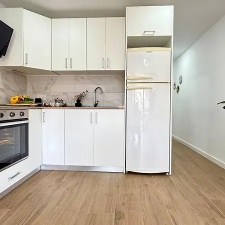 아파트 Playa Cerca, Wifi Gratis - Centrico Y Renovado *