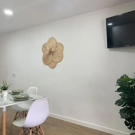 Daire Playa Cerca, Wifi Gratis - Centrico Y Renovado